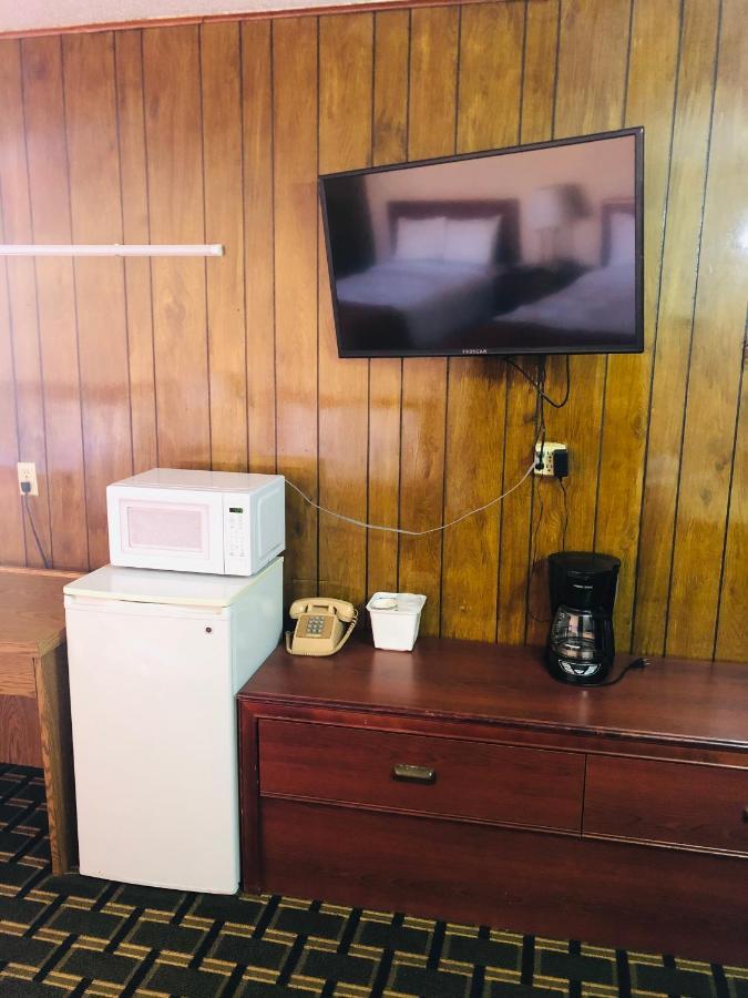 Big 12 Motel Broken Bow Dış mekan fotoğraf