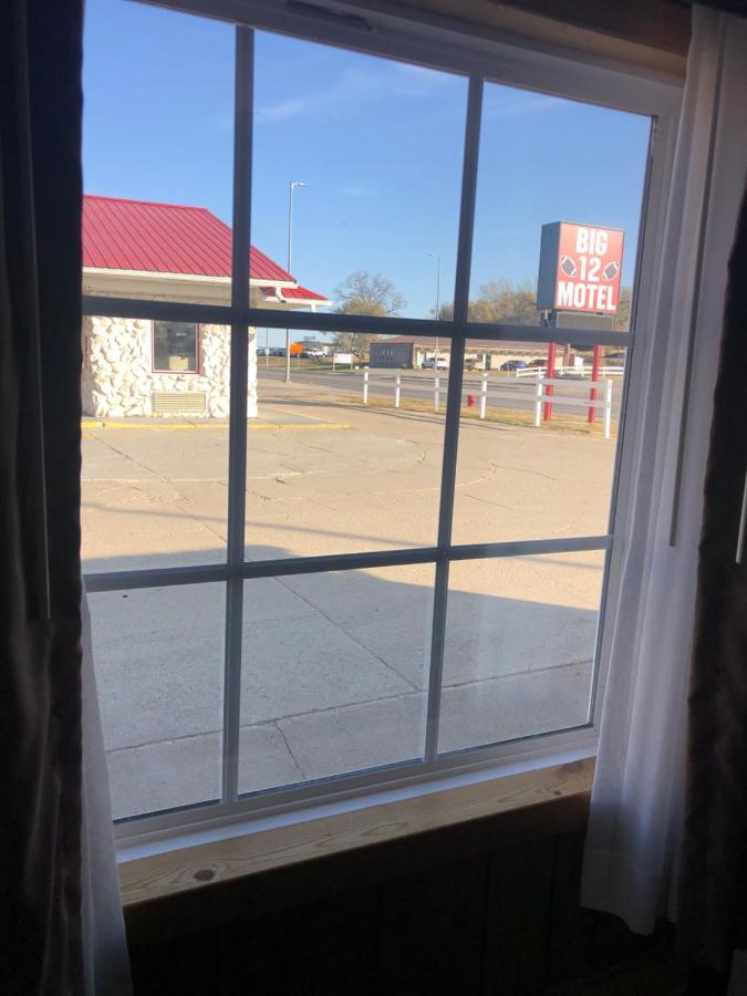 Big 12 Motel Broken Bow Dış mekan fotoğraf